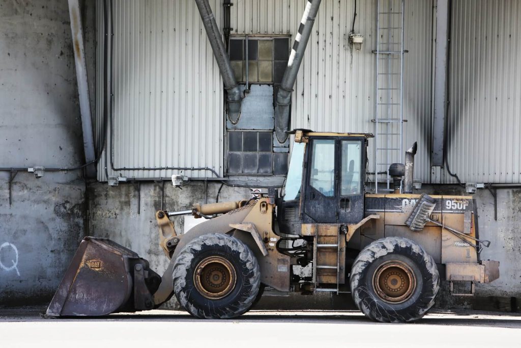 Building Wall Transport Construction Truck Vehicle 949092 Pxhere.com 1 1024x683